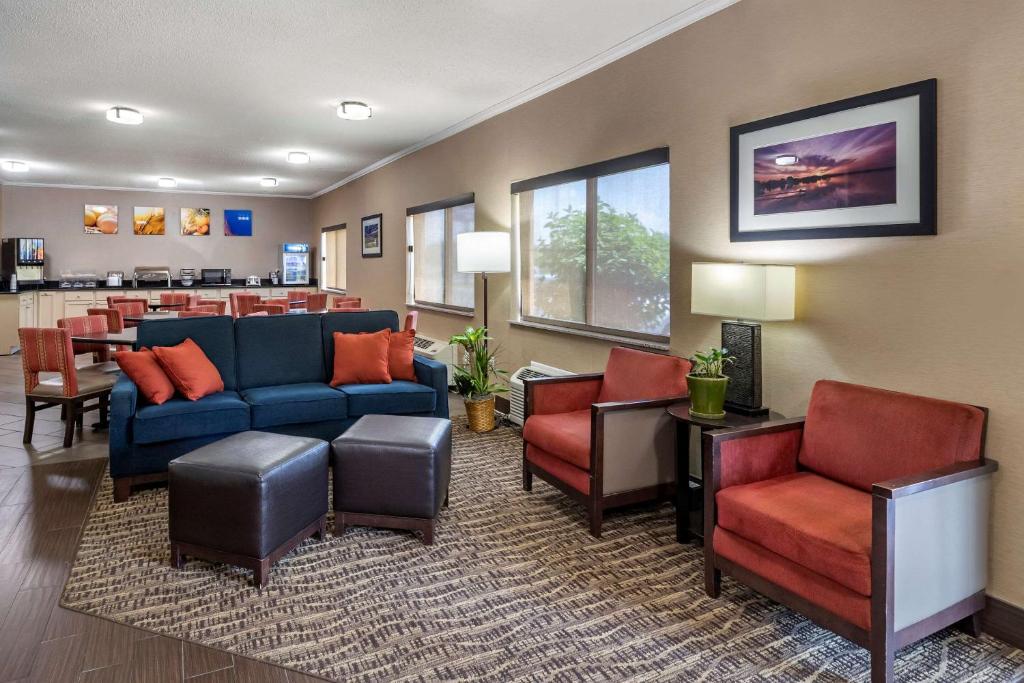 Comfort Inn Moline - Quad Cities Main image 2